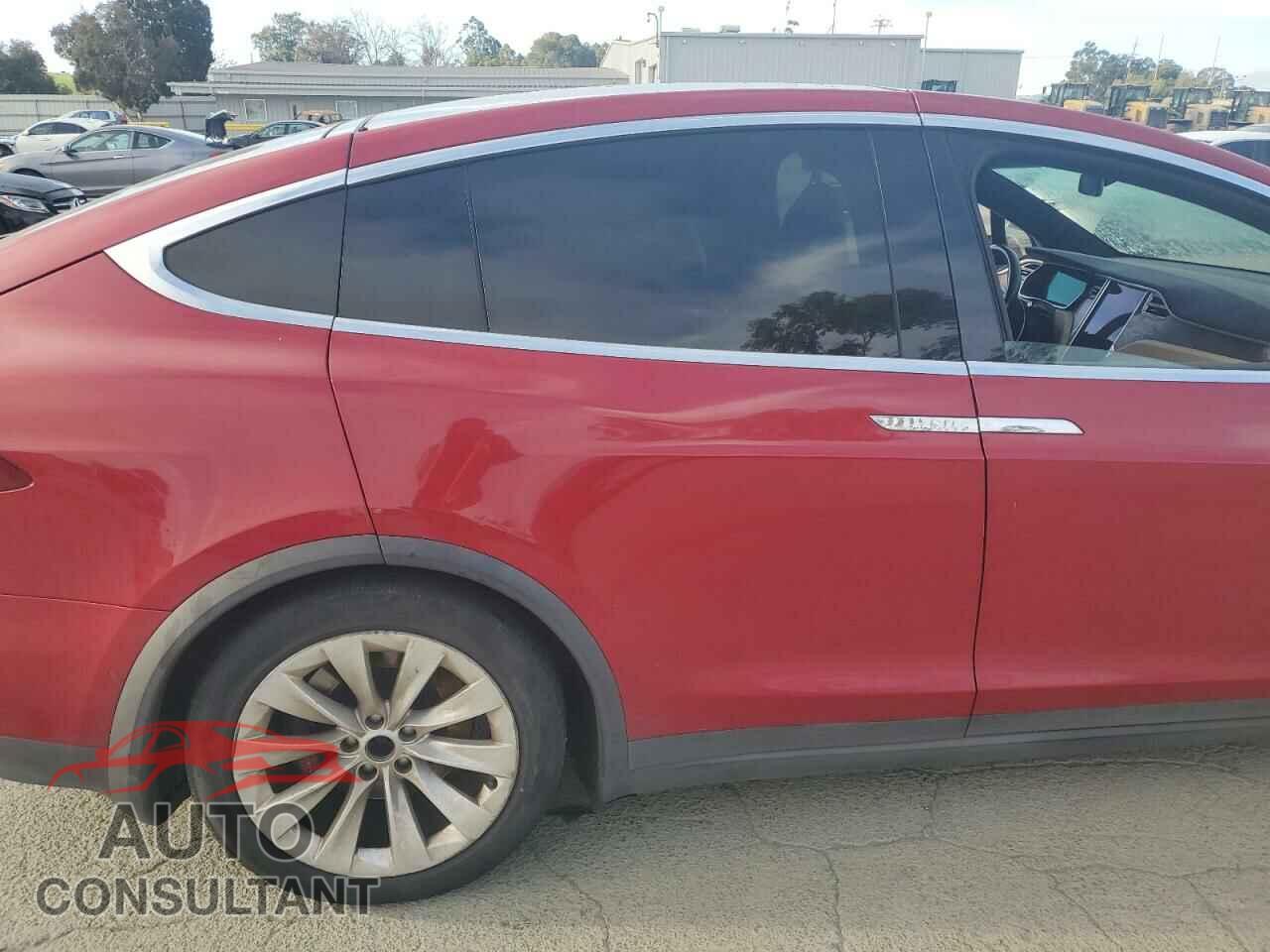 TESLA MODEL X 2016 - 5YJXCAE46GF017517