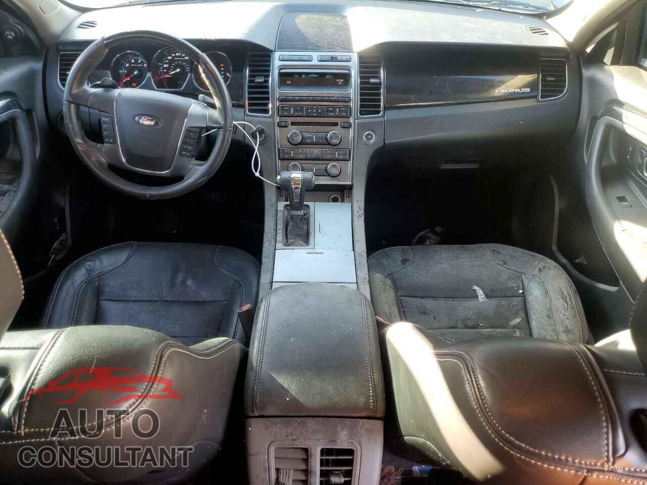 FORD TAURUS 2011 - 1FAHP2FW5BG157514