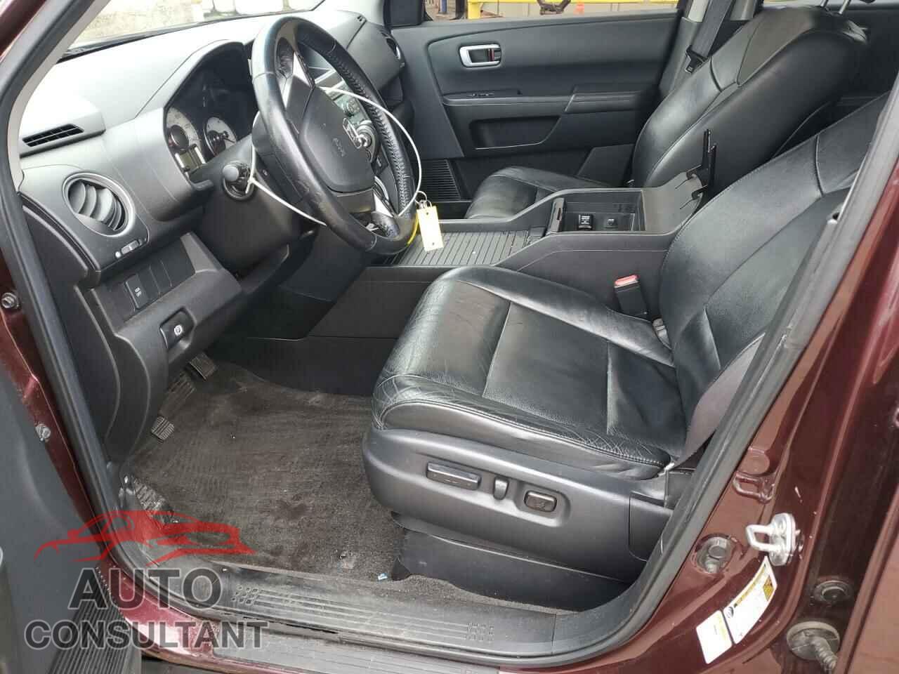 HONDA PILOT 2011 - 5FNYF4H5XBB011844