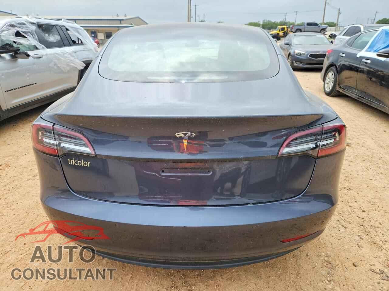 TESLA MODEL 3 2021 - 5YJ3E1EA2MF097716