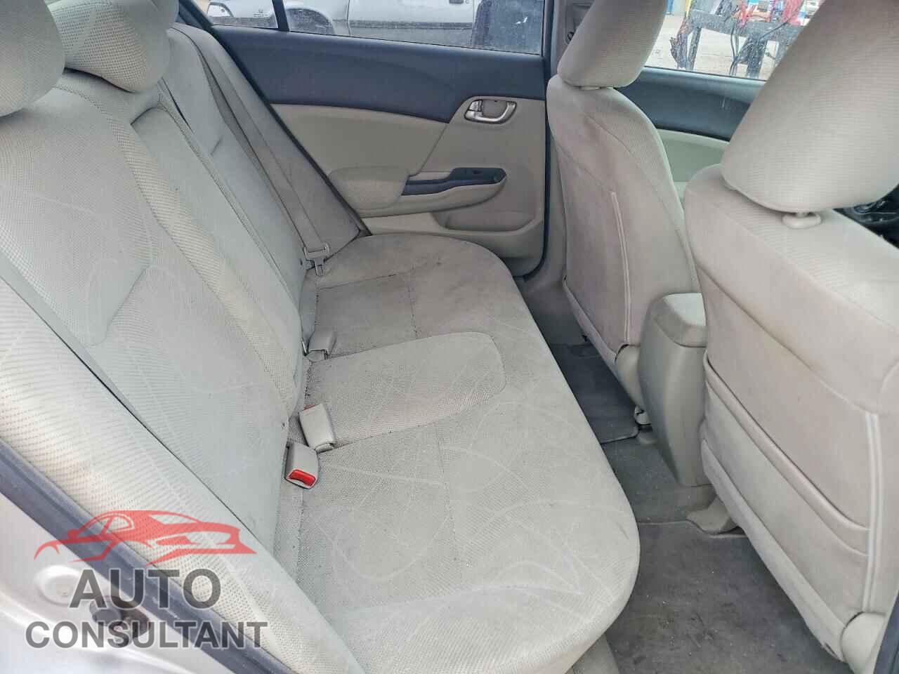 HONDA CIVIC 2012 - 2HGFB2F81CH303917
