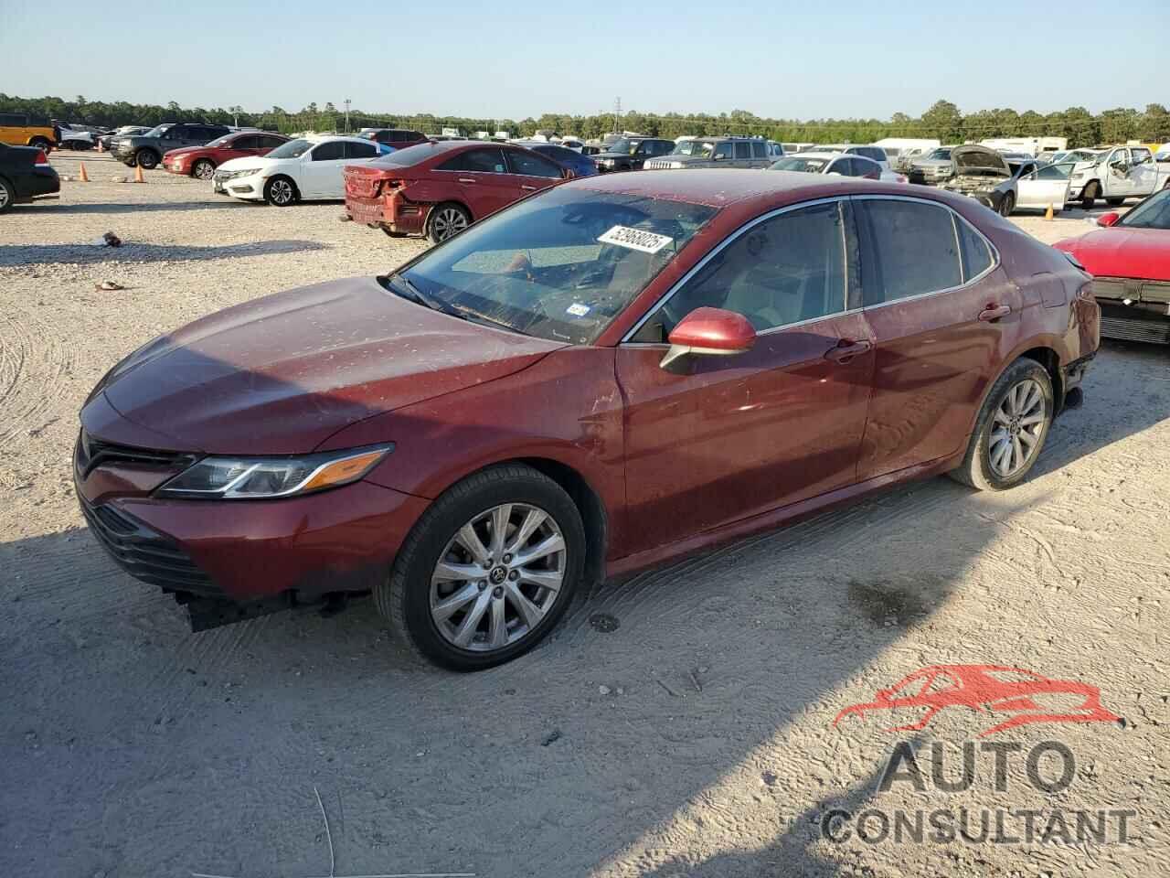 TOYOTA CAMRY 2018 - 4T1B11HK4JU544511