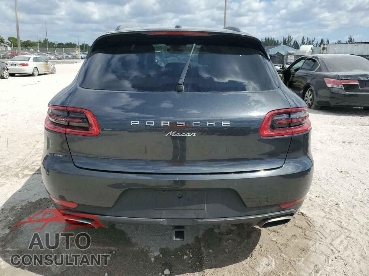 PORSCHE MACAN 2017 - WP1AA2A52HLB08135