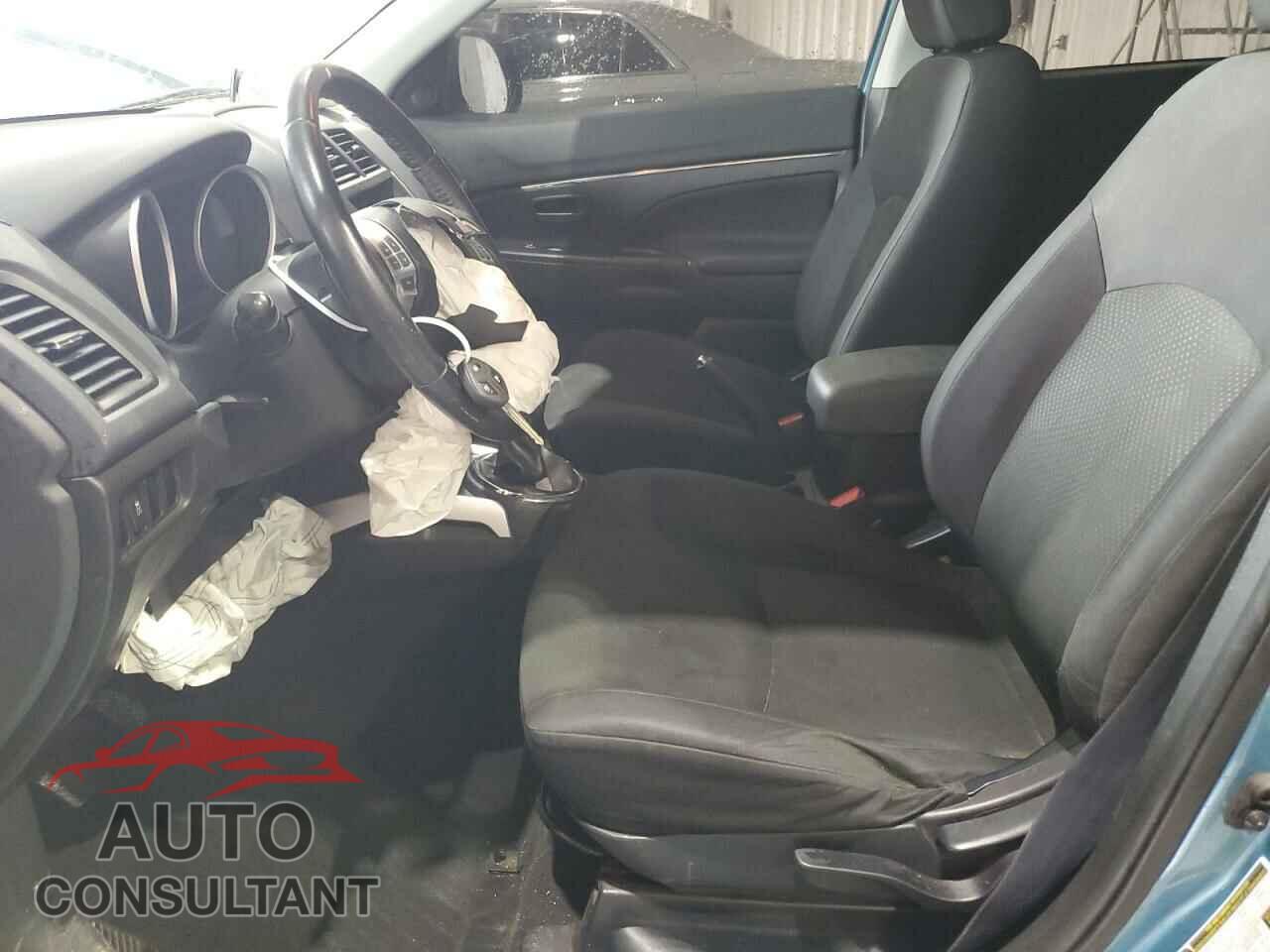 MITSUBISHI OUTLANDER 2013 - 4A4AP3AU9DE007775
