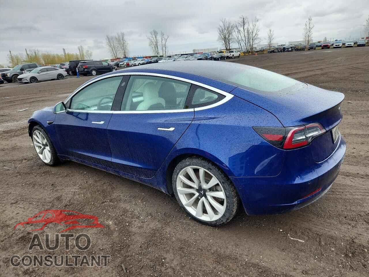 TESLA MODEL 3 2020 - 5YJ3E1EAXLF784098