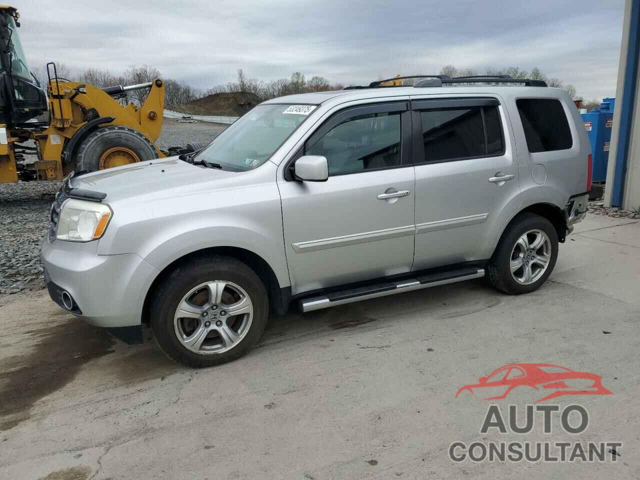 HONDA PILOT 2013 - 5FNYF4H52DB008035
