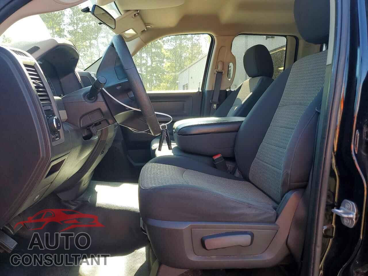 DODGE RAM 1500 2012 - 1C6RD7FT6CS239154