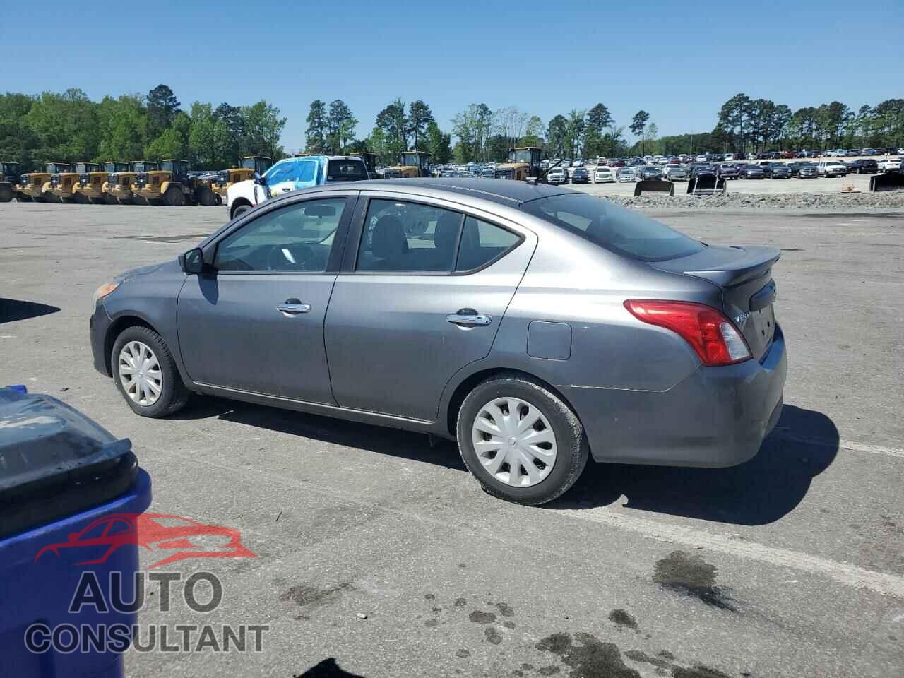 NISSAN VERSA 2017 - 3N1CN7AP0HL843460