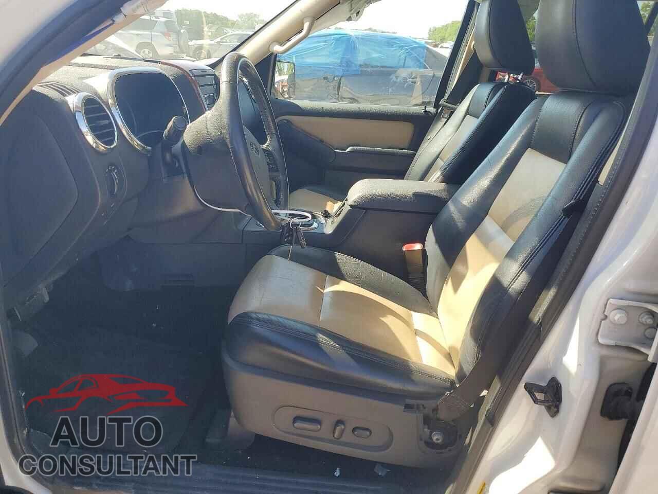 FORD EXPLORER 2010 - 1FMEU7EEXAUA97169
