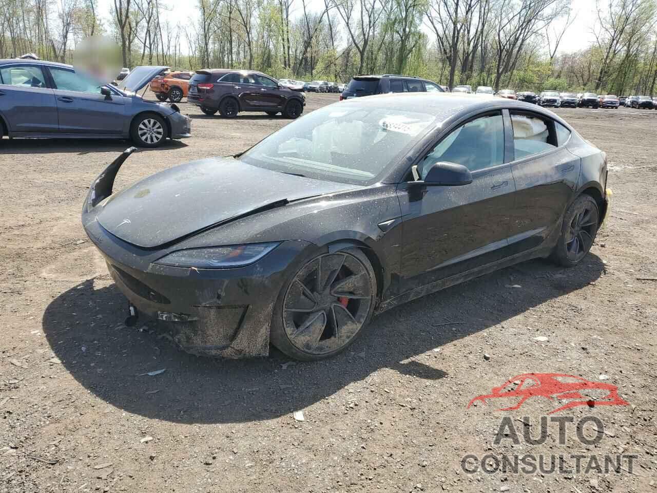 TESLA MODEL 3 2025 - 5YJ3E1ET5SF952679