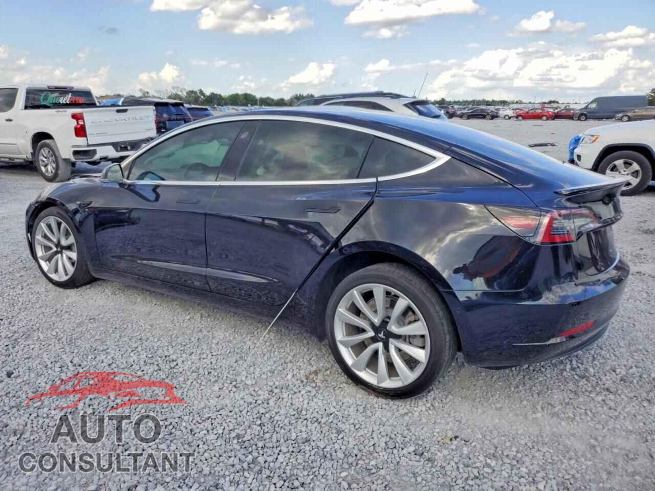 TESLA MODEL 3 2018 - 5YJ3E1EBXJF088170