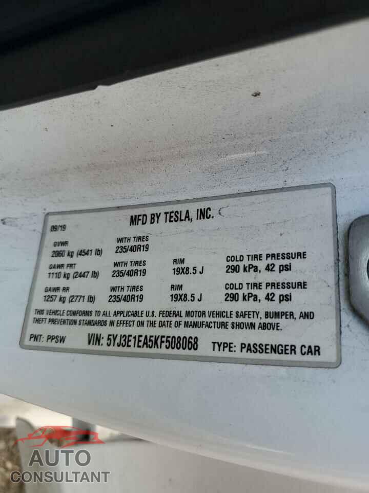 TESLA MODEL 3 2019 - 5YJ3E1EA5KF508068