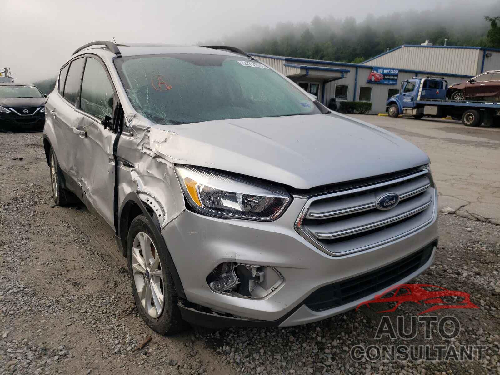 FORD ESCAPE 2018 - 1FMCU9GD4JUC41046
