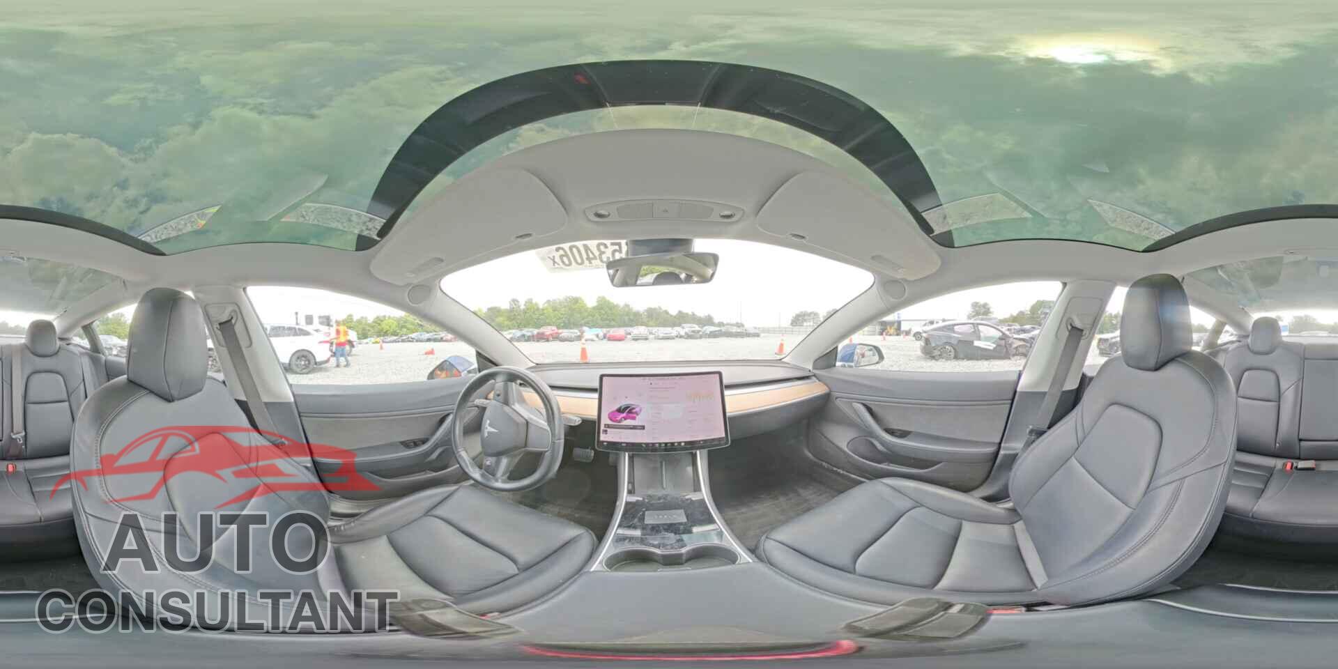 TESLA MODEL 3 2018 - 5YJ3E1EA9JF042823
