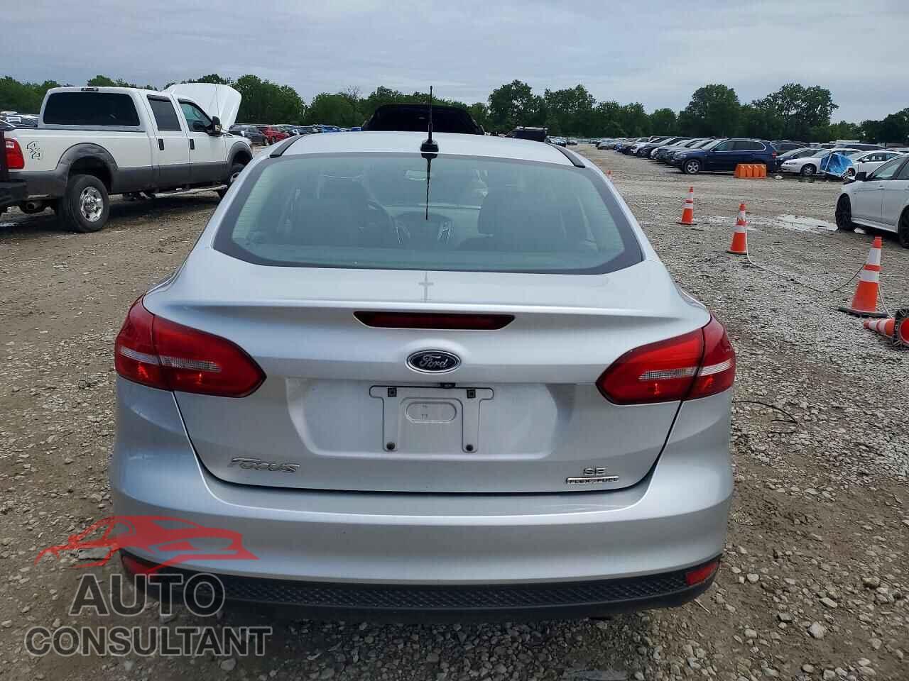 FORD FOCUS 2016 - 1FADP3F28GL398211
