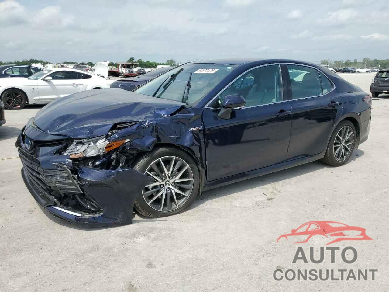 TOYOTA CAMRY 2021 - 4T1F31AK0MU547254