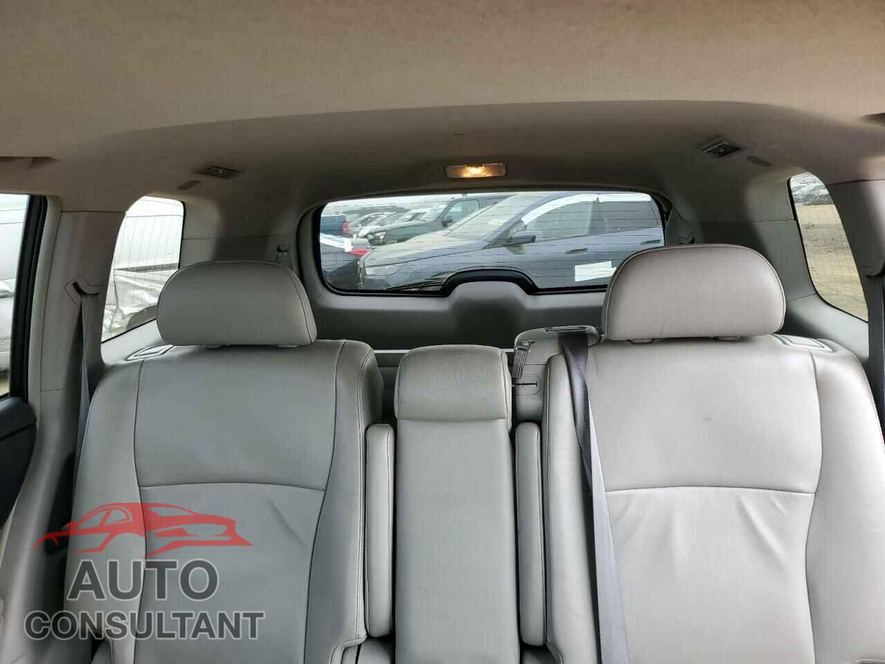 TOYOTA HIGHLANDER 2011 - 5TDZK3EH2BS036189