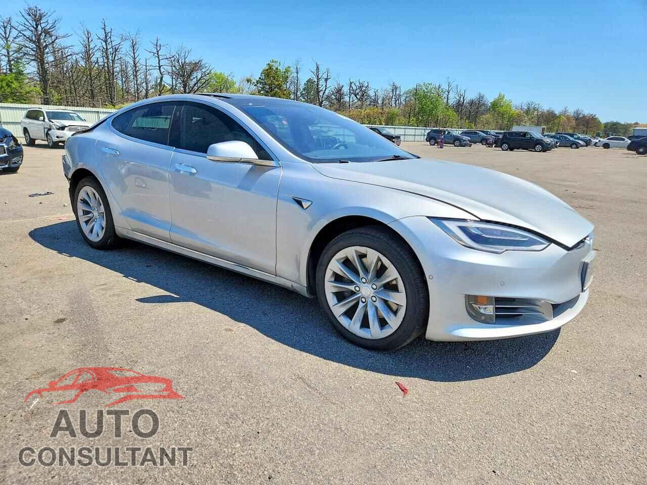 TESLA MODEL S 2017 - 5YJSA1E2XHF230373