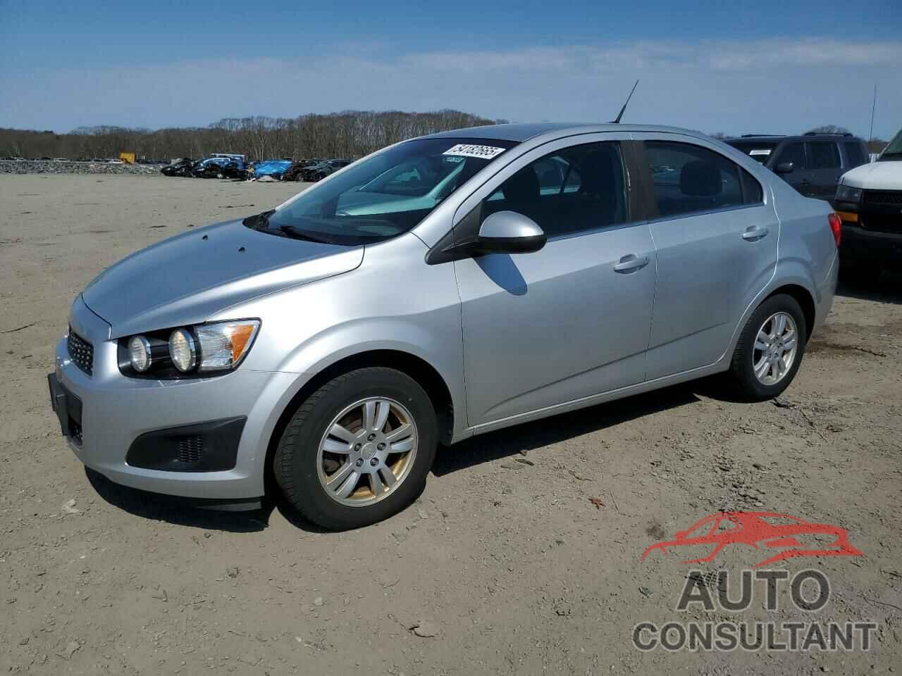 CHEVROLET SONIC 2013 - 1G1JC5SG8D4160038