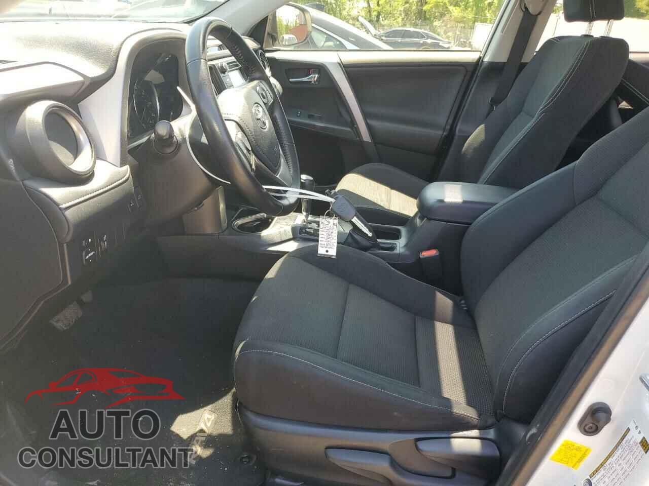 TOYOTA RAV4 2016 - JTMRFREV4GJ092152