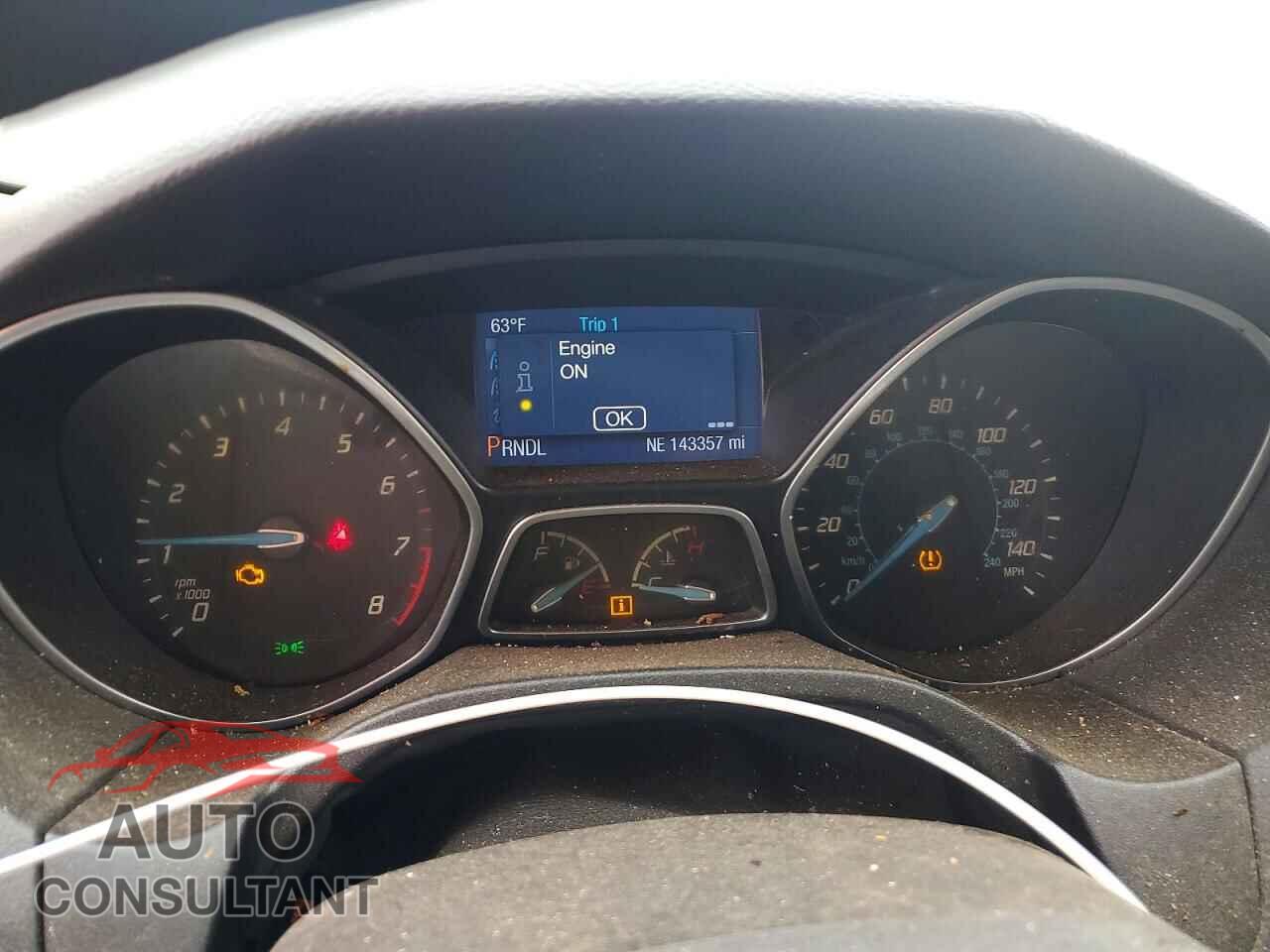 FORD FOCUS 2014 - 1FADP3K2XEL456063
