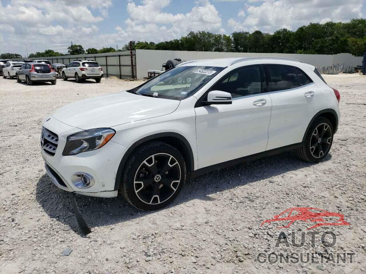 MERCEDES-BENZ GLA-CLASS 2019 - WDCTG4EBXKU020921