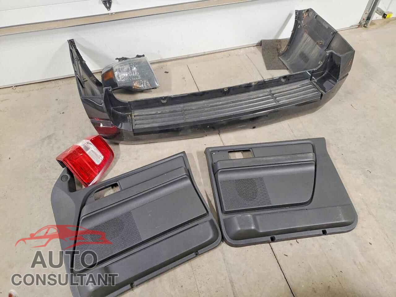 FORD EXPEDITION 2014 - 1FMJK2A57EEF29147