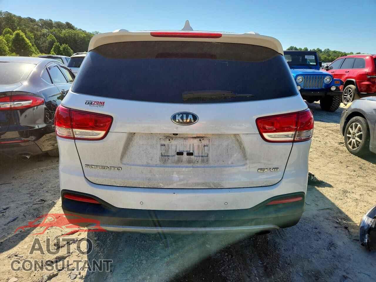 KIA SORENTO 2016 - 5XYPHDA58GG101896