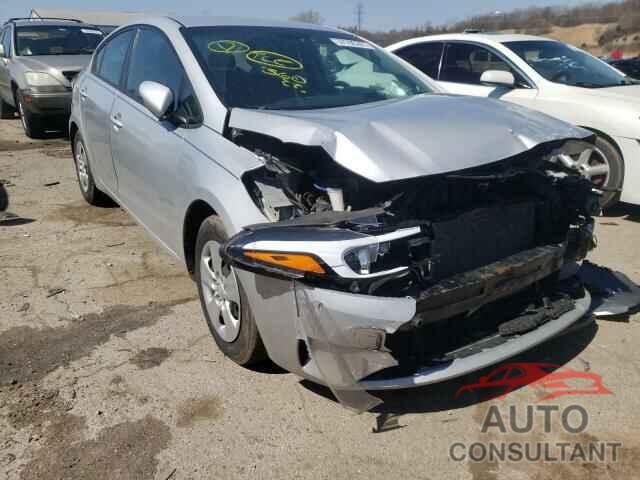 KIA FORTE 2017 - 3KPFK4A78HE083736