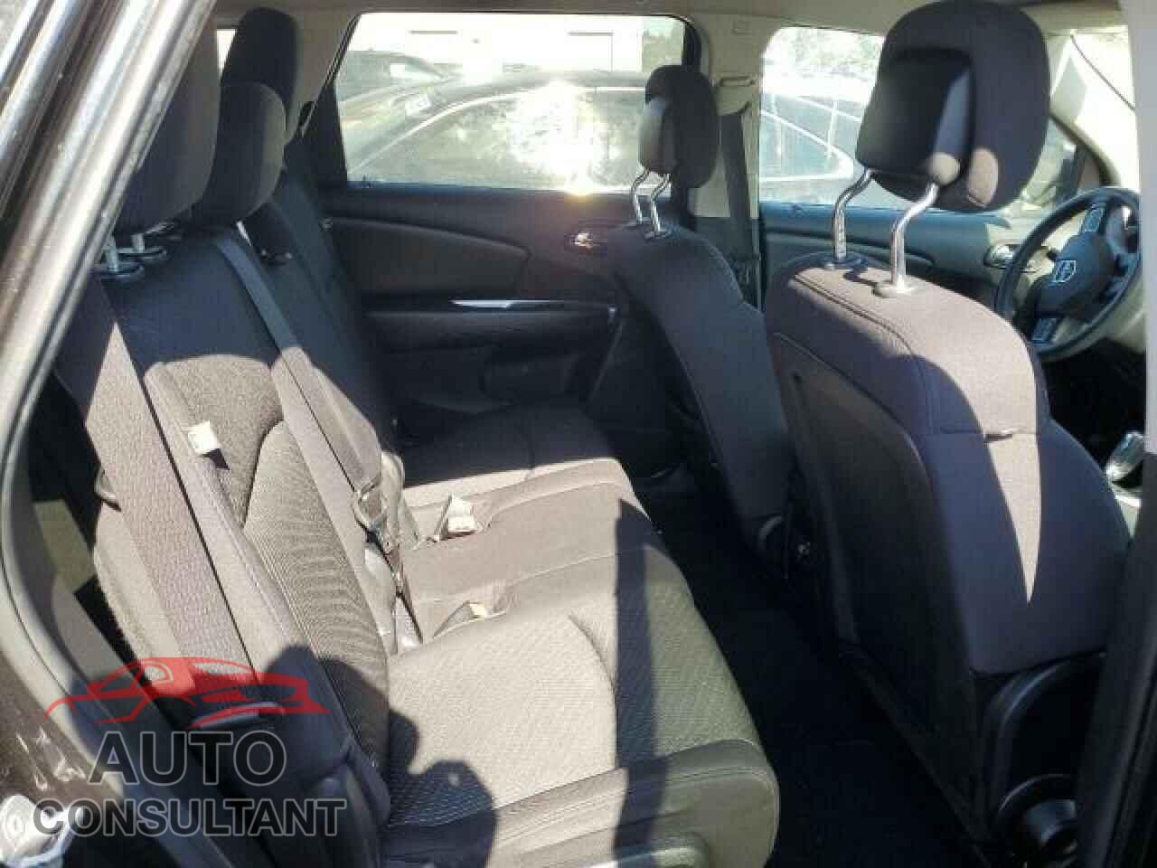 DODGE JOURNEY 2013 - 3C4PDCBG8DT659922