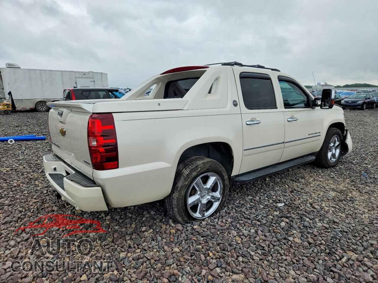 CHEVROLET AVALANCHE 2013 - 3GNTKGE72DG123586