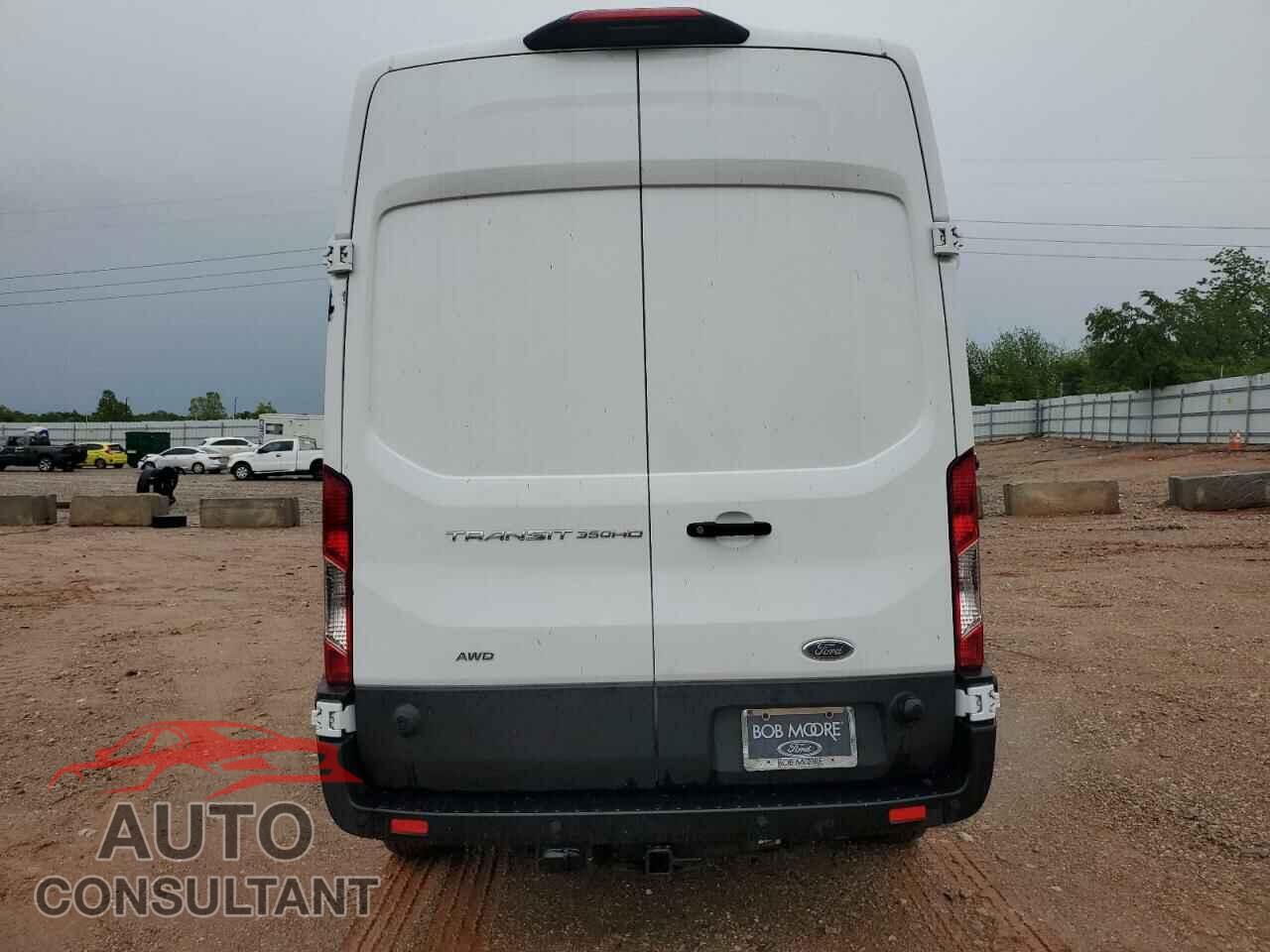 FORD TRANSIT 2024 - 1FTBF6X84RKB26076