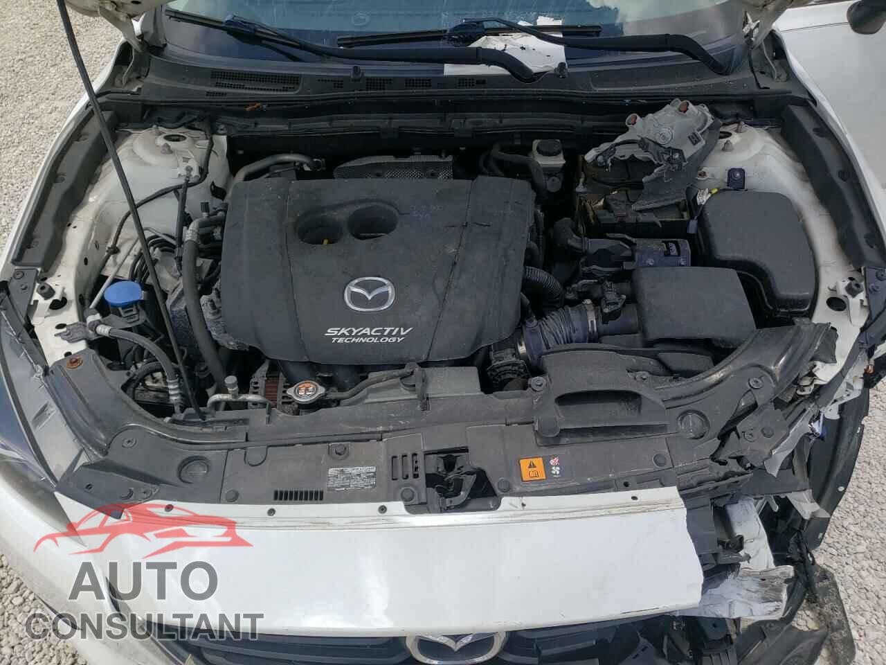 MAZDA 3 2017 - 3MZBN1U77HM148028