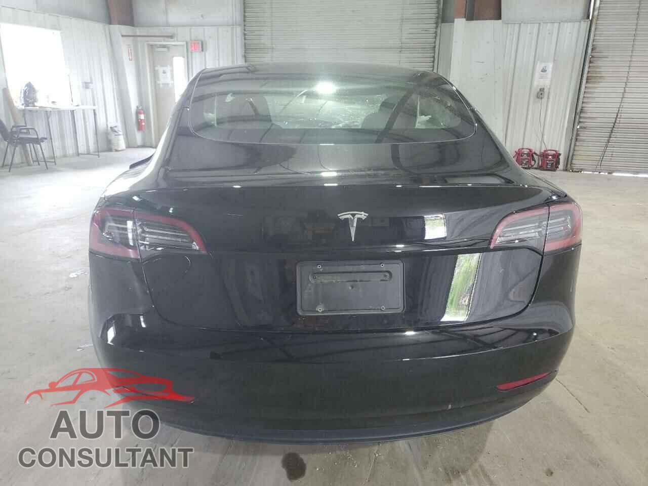 TESLA MODEL 3 2023 - 5YJ3E1EAXPF486866