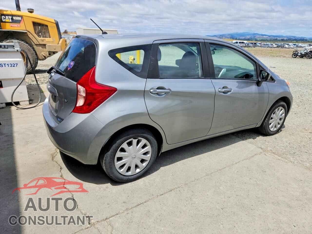 NISSAN VERSA NOTE 2015 - 3N1CE2CP1FL408573