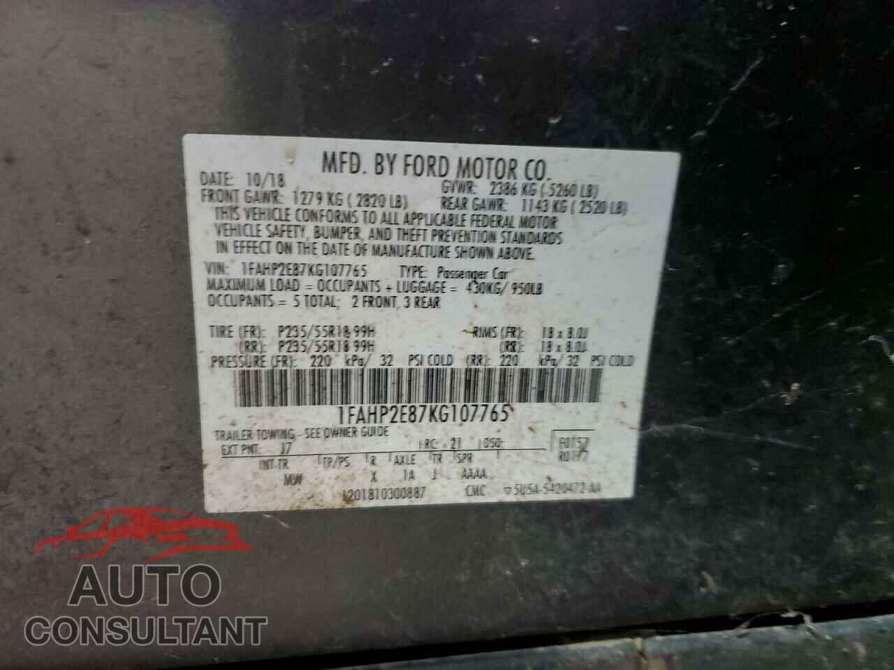 FORD TAURUS 2019 - 1FAHP2E87KG107765