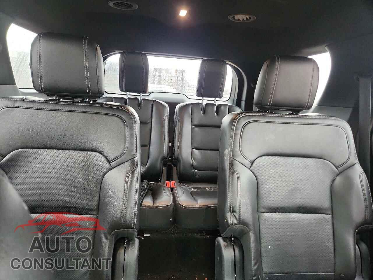 FORD EXPLORER 2018 - 1FM5K8F84JGB17628