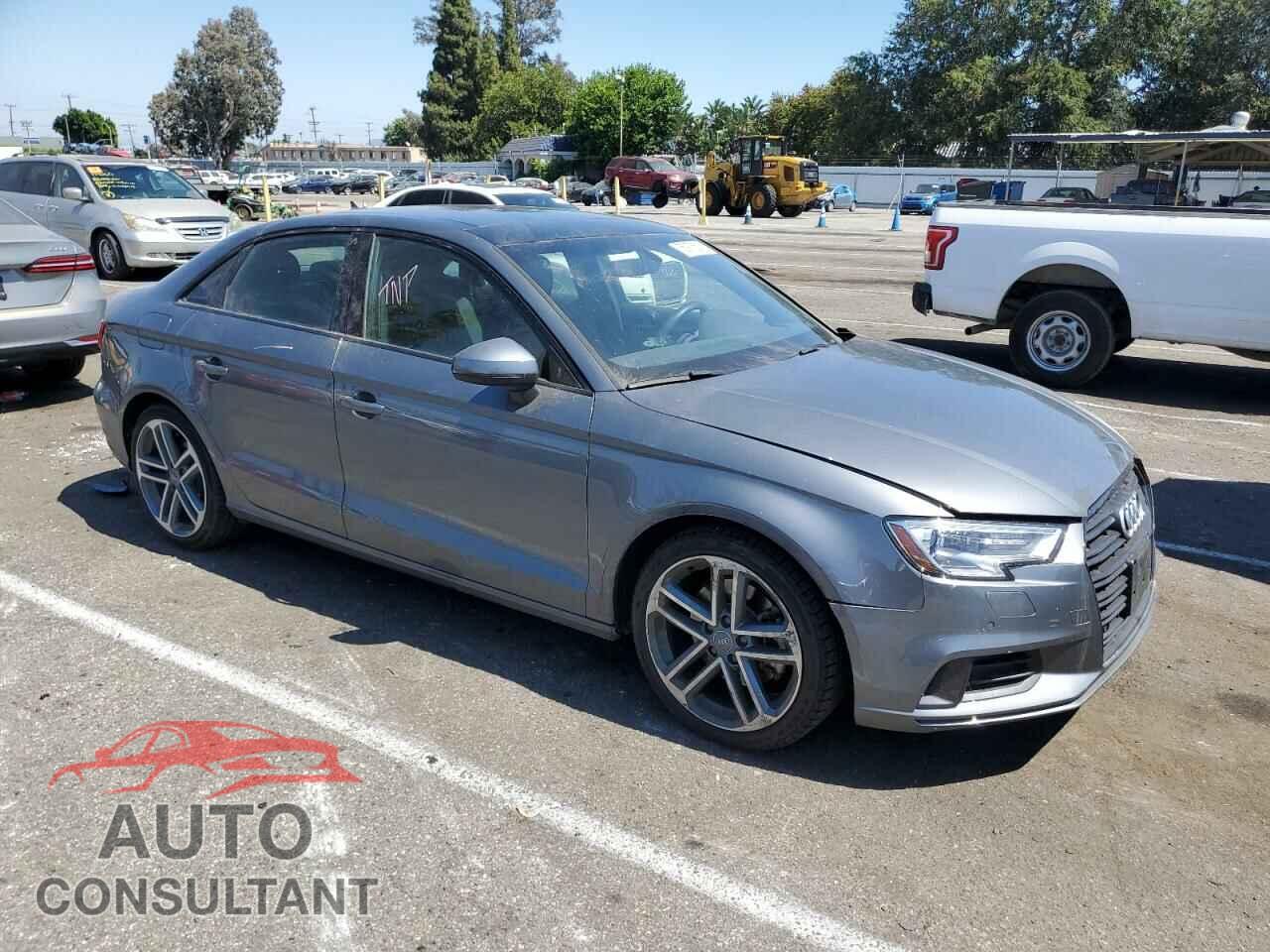 AUDI A3 2020 - WAUAUGFF2LA104210