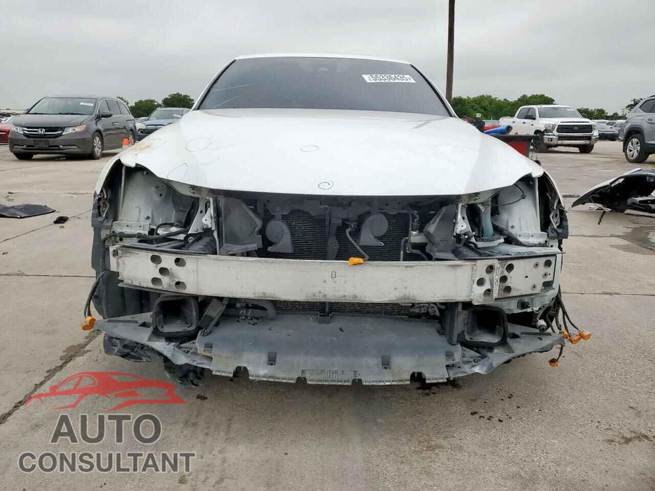 LEXUS IS 2018 - JTHBA1D26J5065493