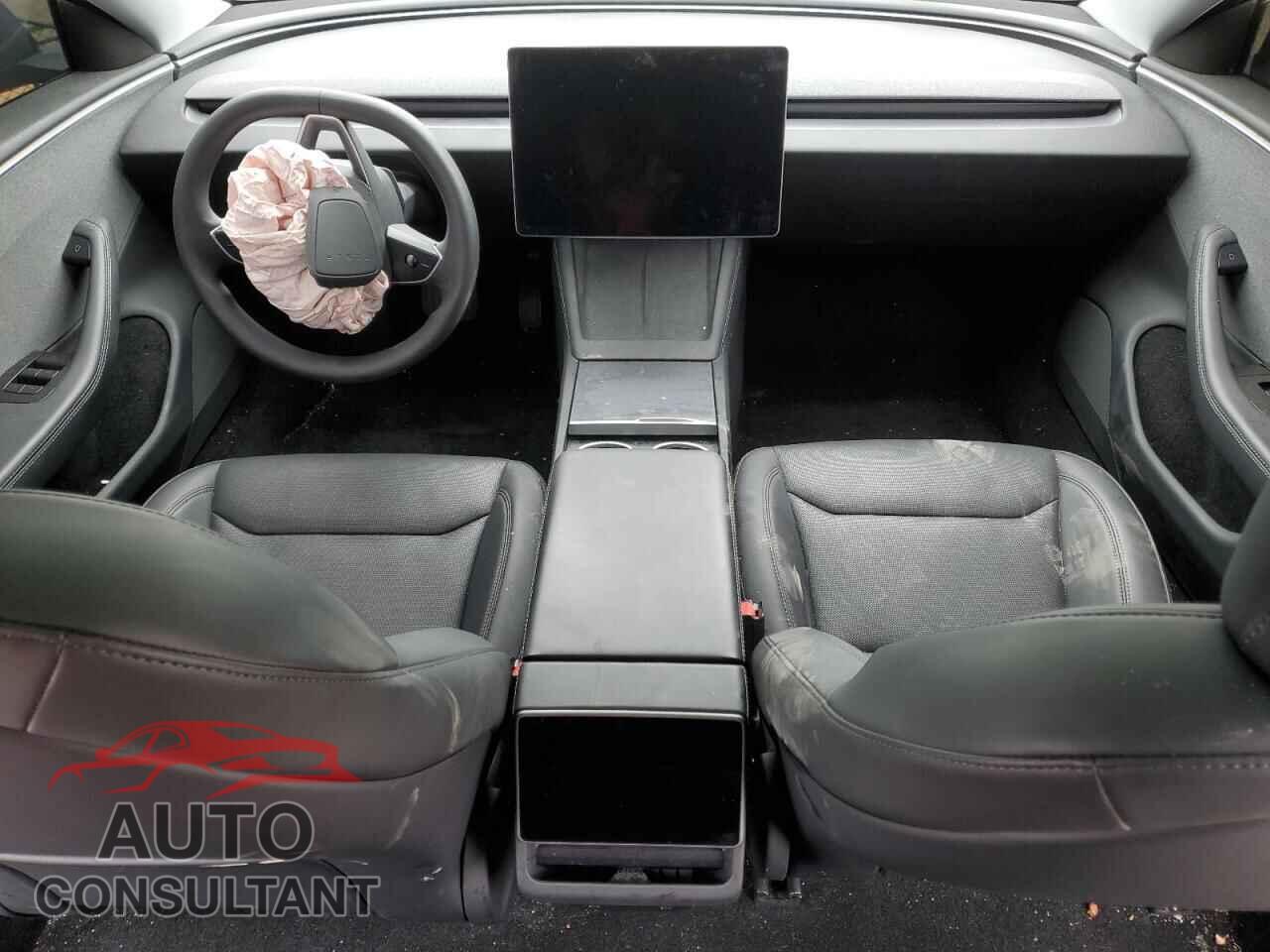 TESLA MODEL 3 2024 - 5YJ3E1EA6RF747056