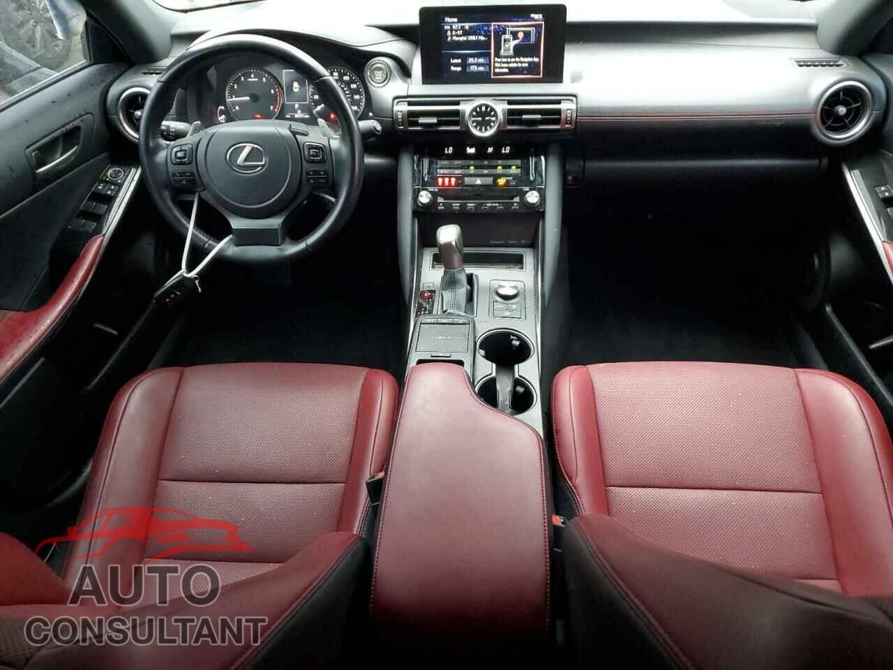 LEXUS IS 2021 - JTHAA1D24M5117588
