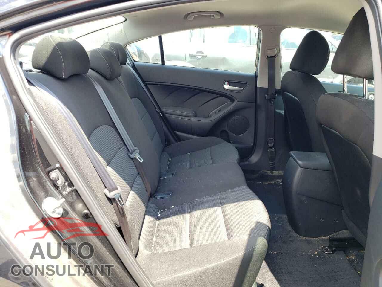 KIA FORTE 2017 - 3KPFK4A76HE139138