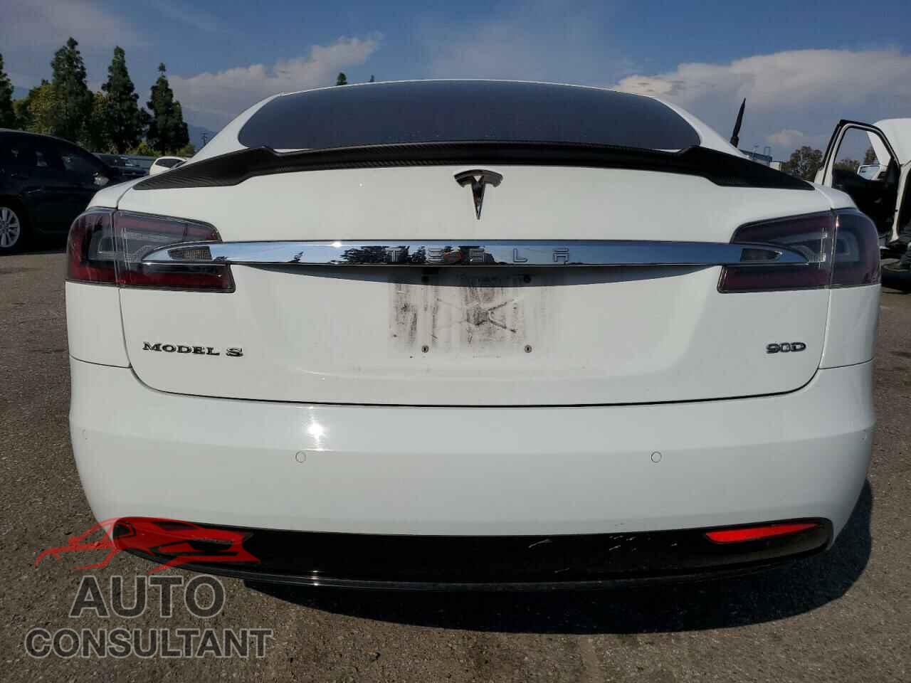 TESLA MODEL S 2016 - 5YJSA1E24GF139047