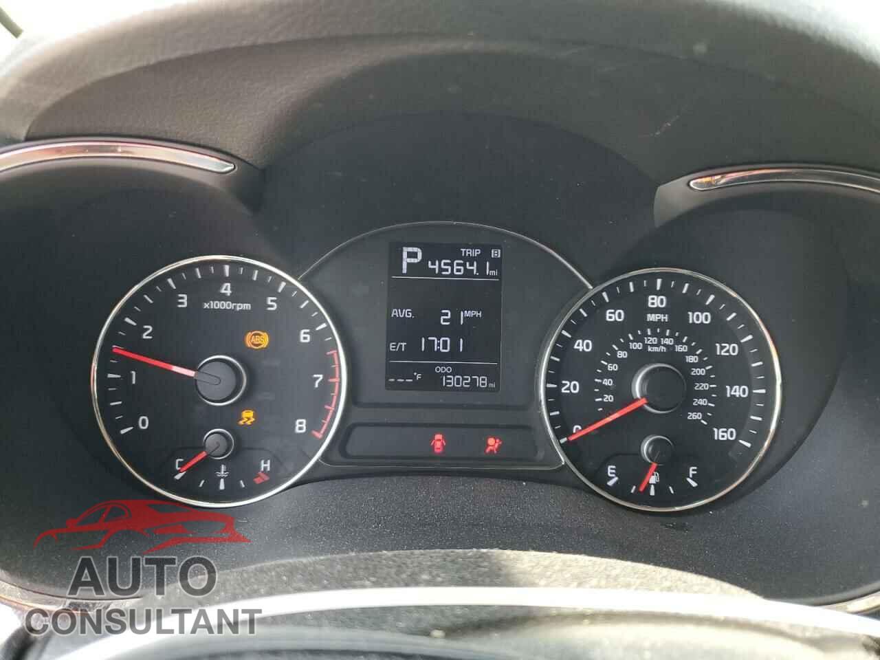 KIA FORTE 2017 - 3KPFK4A74HE118806