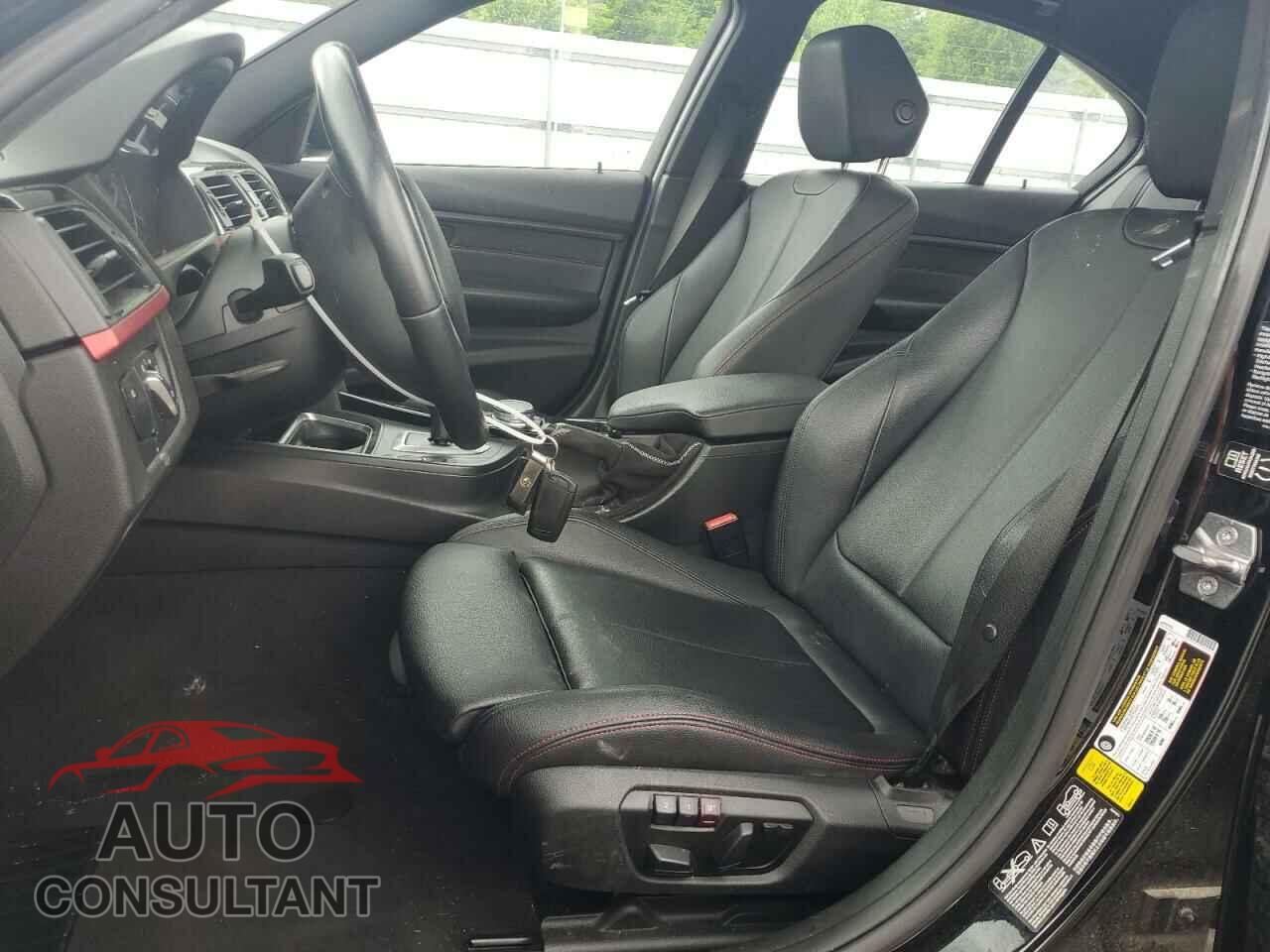 BMW 3 SERIES 2015 - WBA3B5C59FF960447