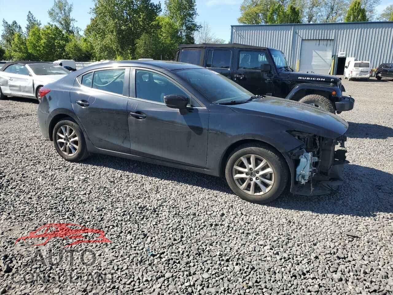 MAZDA 3 2017 - 3MZBN1U76HM109947