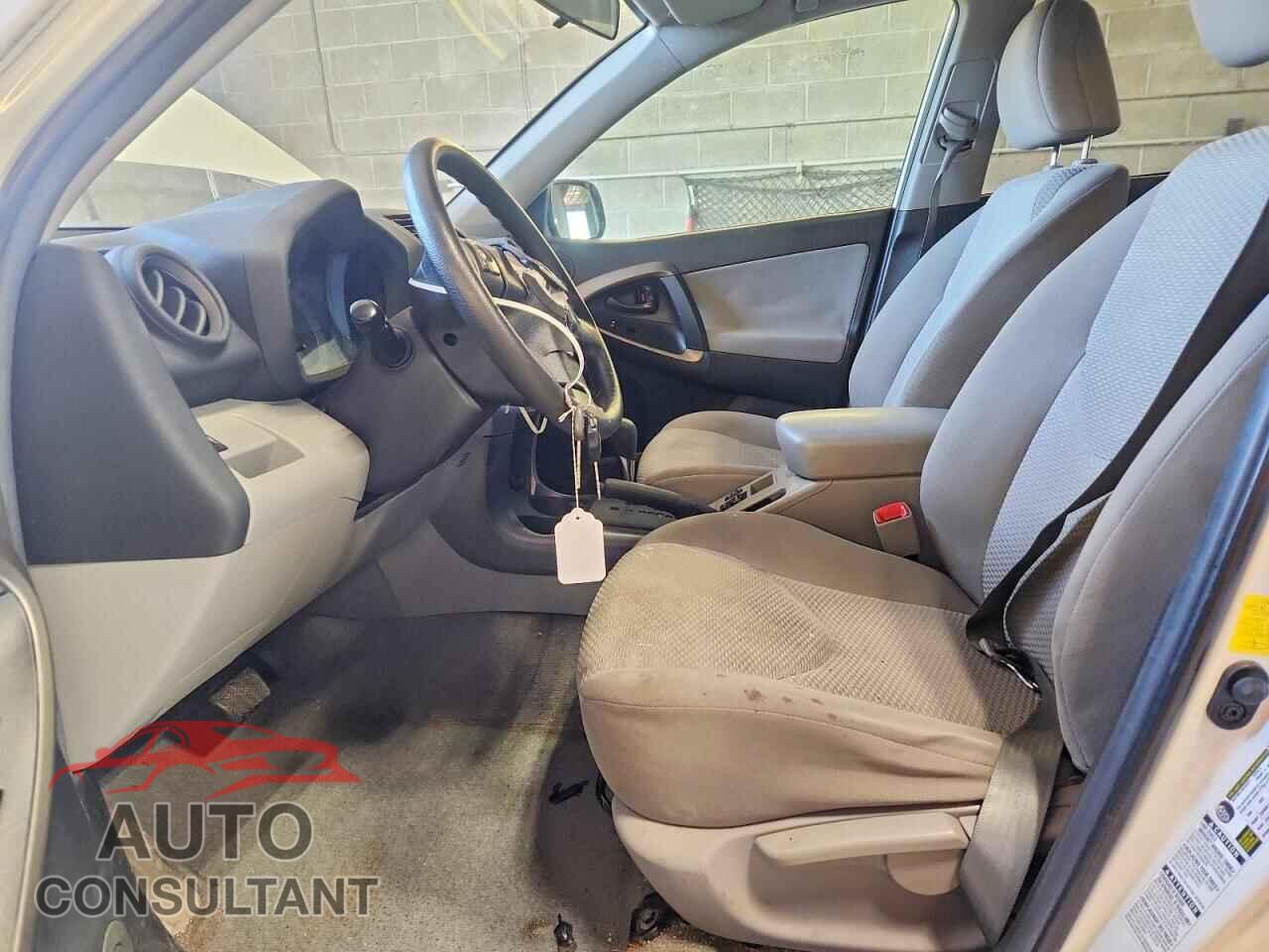TOYOTA RAV4 2012 - 2T3BF4DV9CW178591