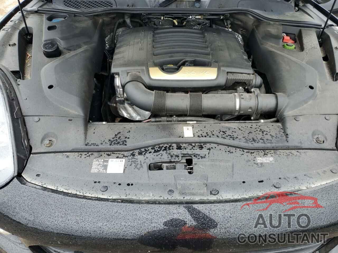 PORSCHE CAYENNE 2016 - WP1AA2A28GKA13122
