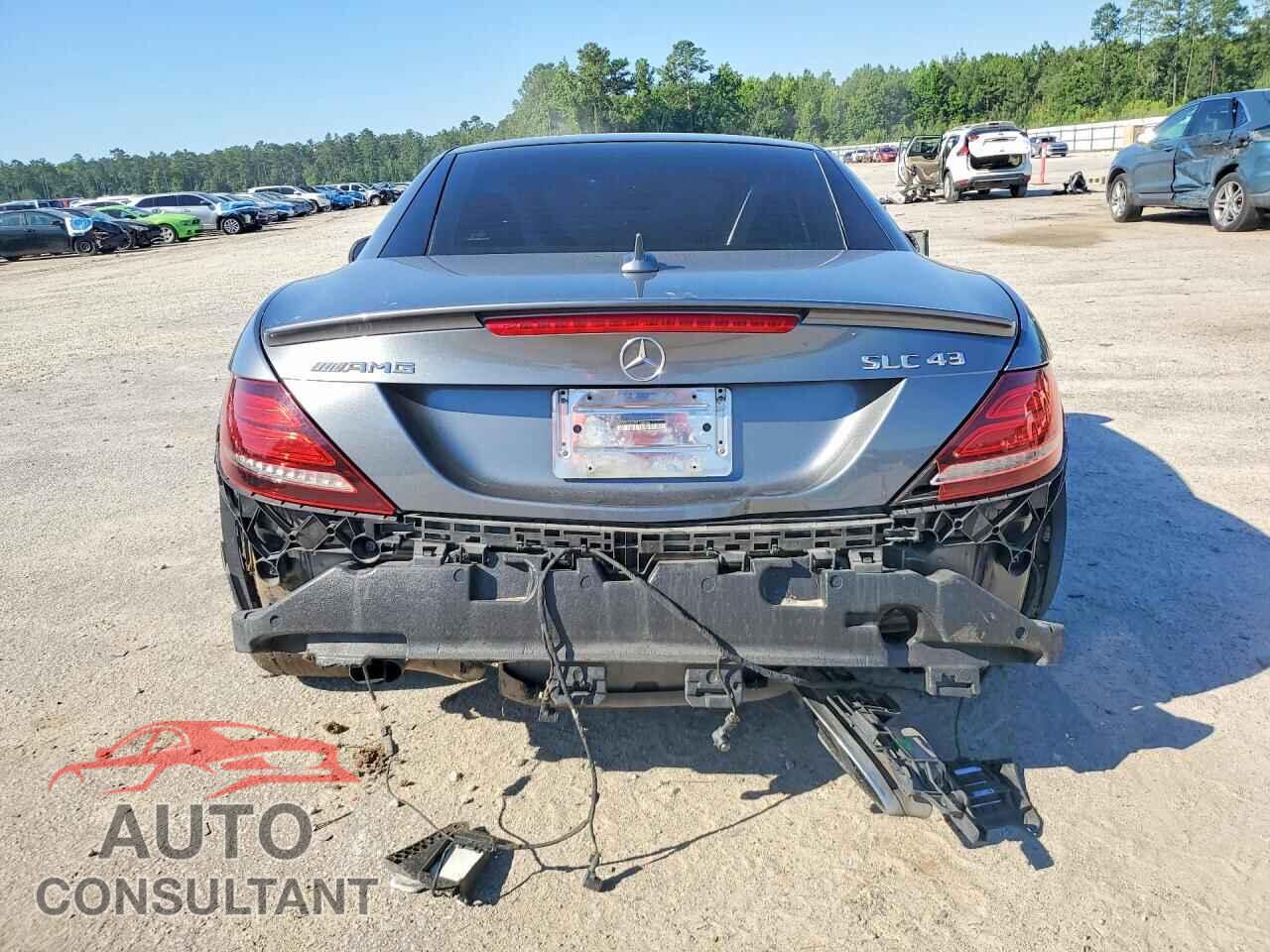 MERCEDES-BENZ SLC-CLASS 2017 - WDDPK6GA3HF136468