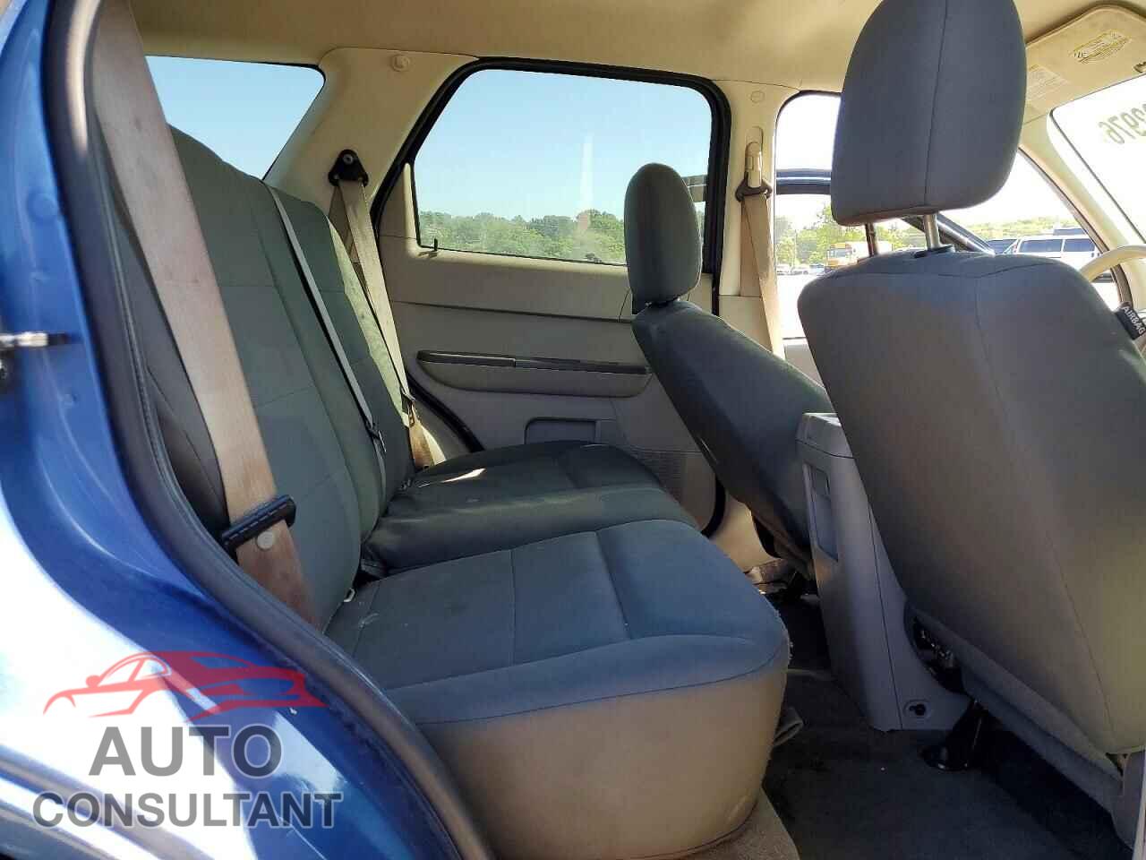 FORD ESCAPE 2010 - 1FMCU0C72AKA44819